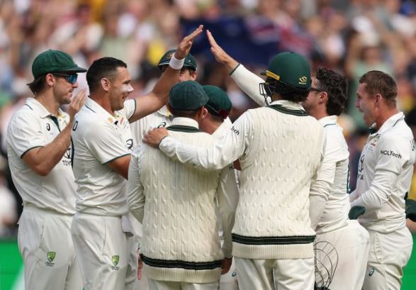 'चौथे टेस्ट में ऑस्ट्रेलिया ने भारत को 184 रन से हराया | '